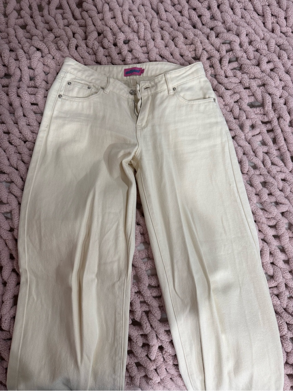 Edikted Roman low rise baggy jeans cream size small